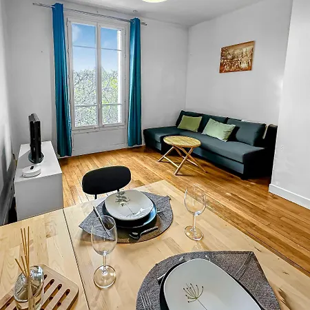 Chic A Neuilly-Plaisance